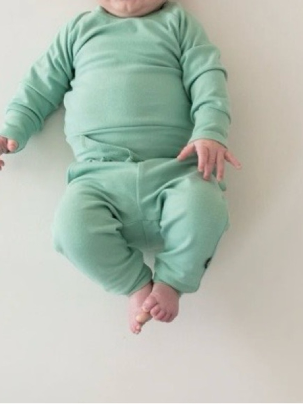 Kyte Baby Wasabi Jogger Set